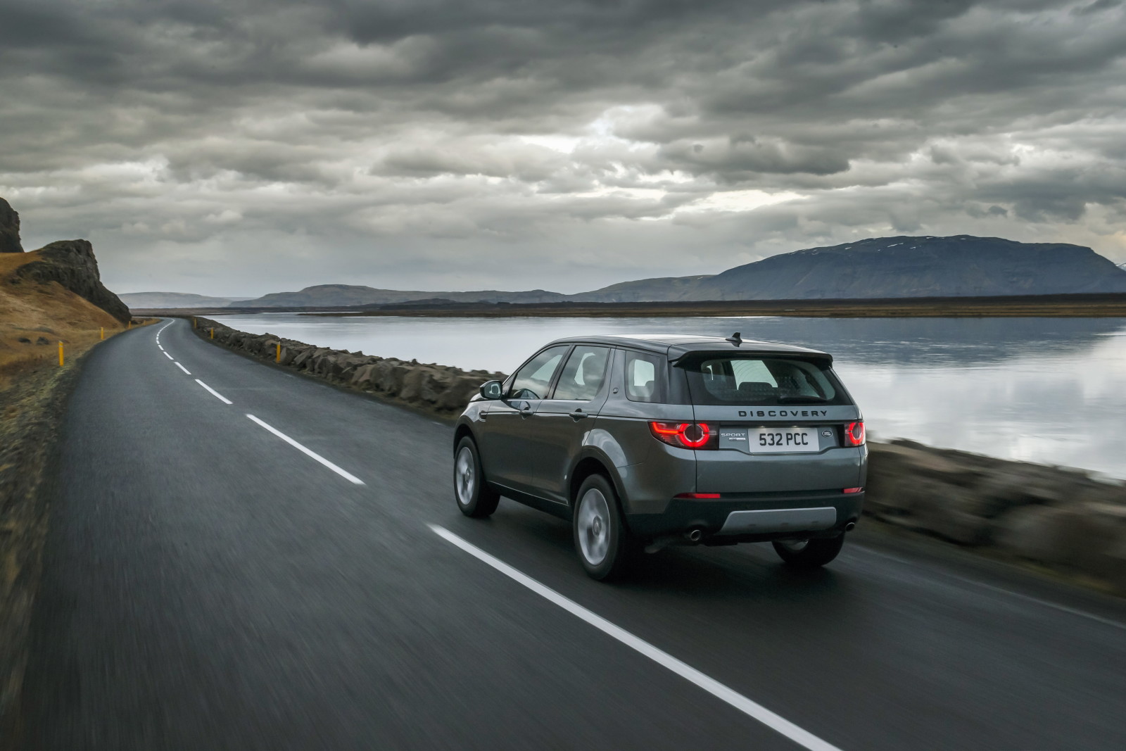 Land Rover trae a Chile versión Adventure del Discovery Sport