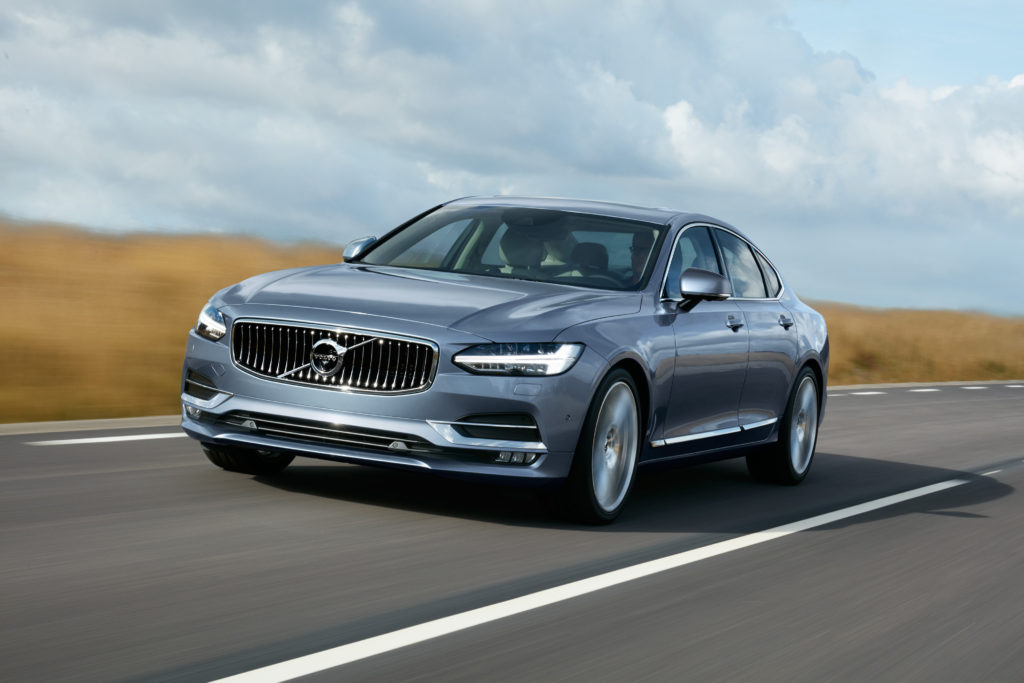 Volvo S90 fue elegido Auto de Lujo del Año