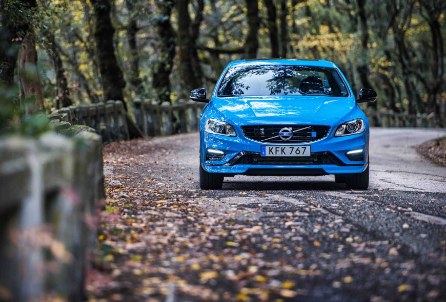 Volvo exhibe su deportividad en el nuevo S60 Polestar