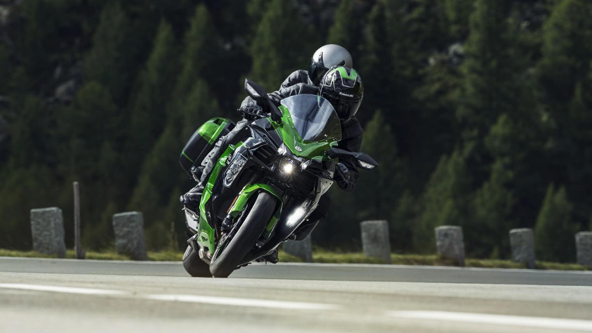 Kawasaki Ninja H2 SX