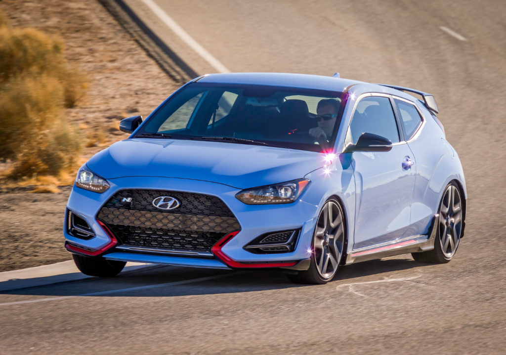 Hyundai Veloster sobrepasa sus límites con versión potenciada