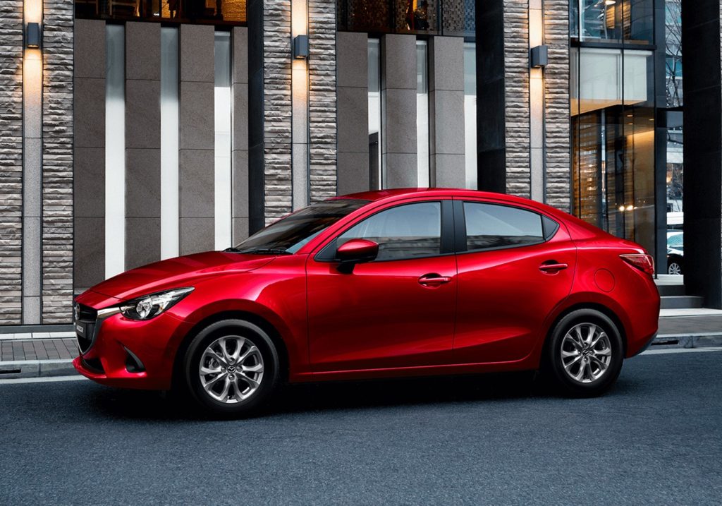 Mazda 2 se refresca para ser más deportivo