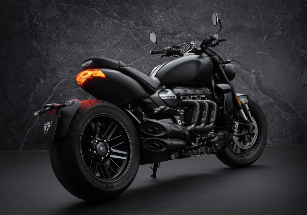 Triumph Motorcycles anuncia ediciones limitadas Rocket 3 R Black y Rocket 3 GT Triple Black