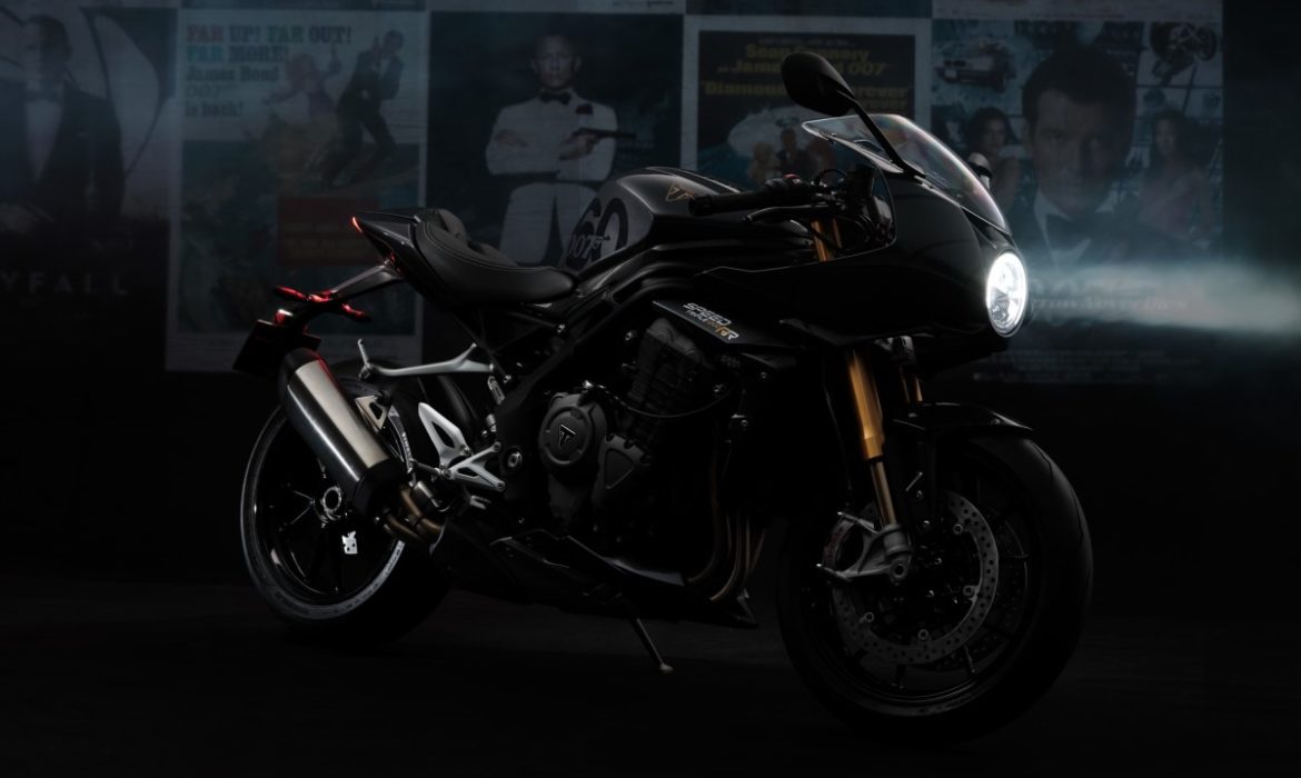 Triumph Speed Triple 1200 RR Bond Edition celebra al agente 007