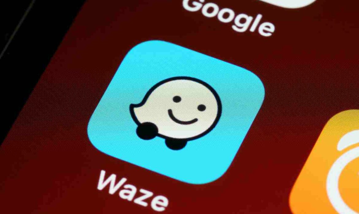 ¡Waze se acordó de los autos eléctricos!