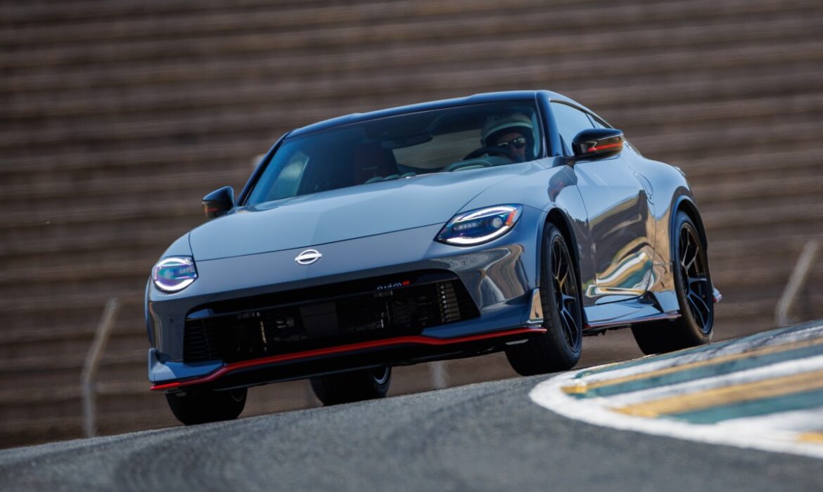 Nissan Z Nismo 2024 calienta el asfalto del Miami Auto Show