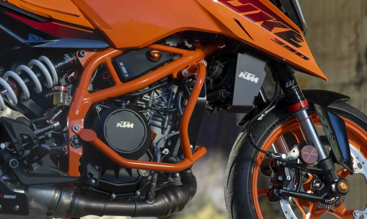 KTM 390 Duke reclama su corona como la moto “reina del asfalto”