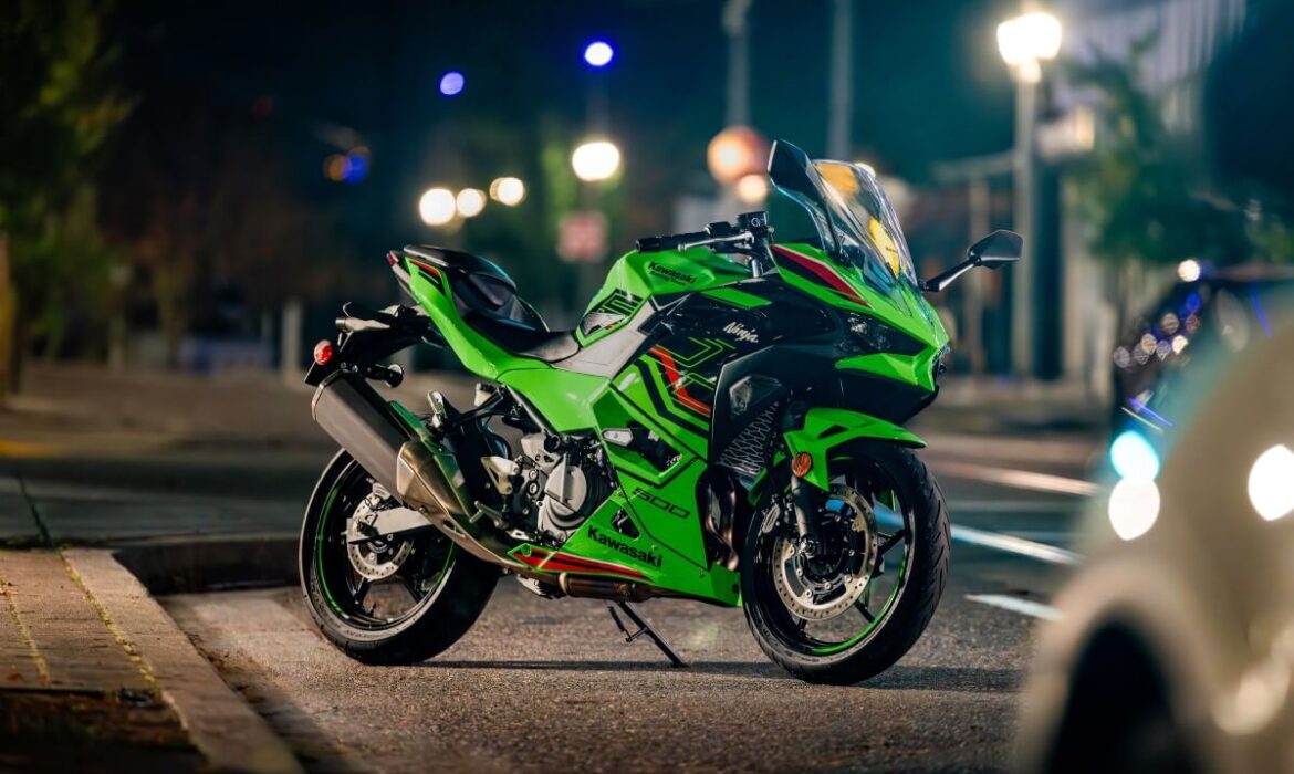 Kawasaki Ninja 500 acelera en Chile con tres nuevas versiones