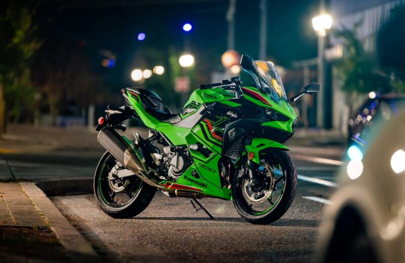 Kawasaki Ninja 500 acelera en Chile con tres nuevas versiones