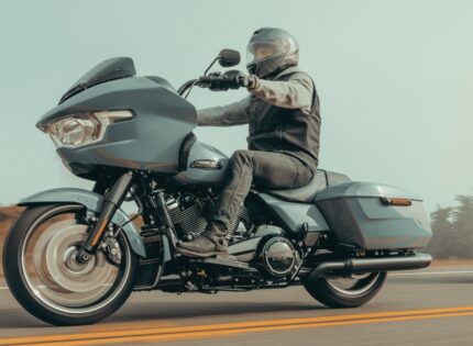 Harley-Davidson Hydra-Glide anuncia edición limitada Revival en Chile