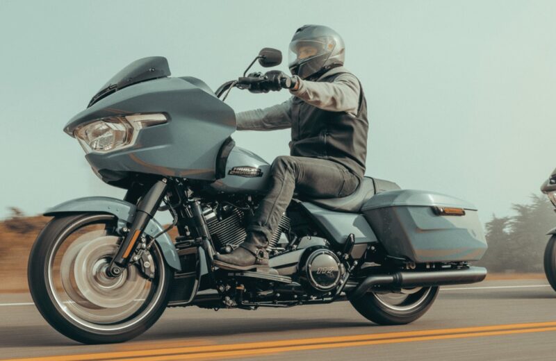 Harley-Davidson Hydra-Glide anuncia edición limitada Revival en Chile