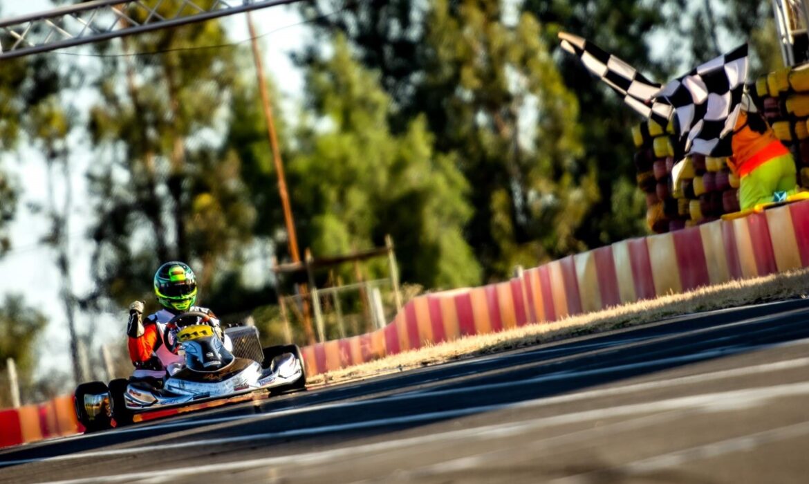 Rotax Chile 2025: Nicolás Ambiado luce su corona en la apertura del karting