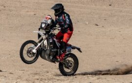 Tomás de Gavardo festejó con pilotos nacionales su tercer Dakar