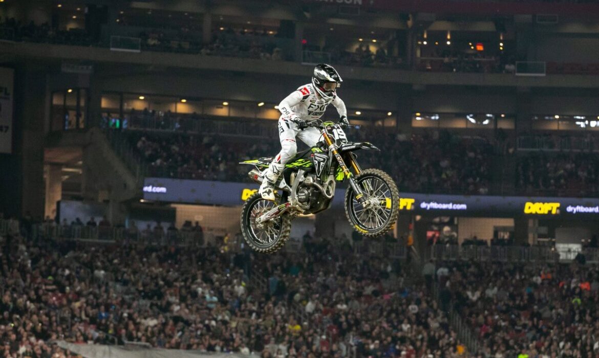 AMA Supercross: Triumph consigue primera victoria en Estados Unidos