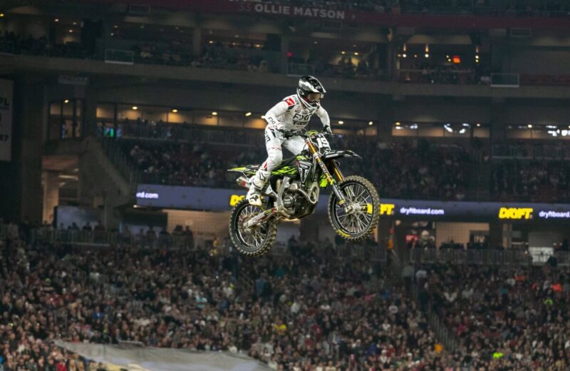 AMA Supercross: Triumph consigue primera victoria en Estados Unidos